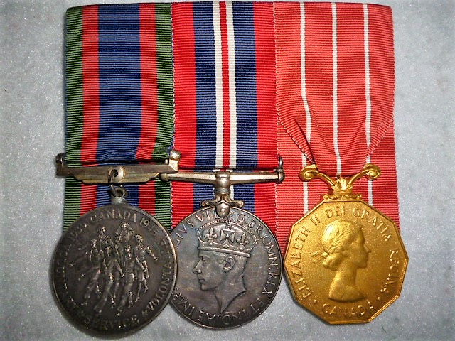 WW2 / Canadian Forces Decoration to a Wing Commander, RCAF