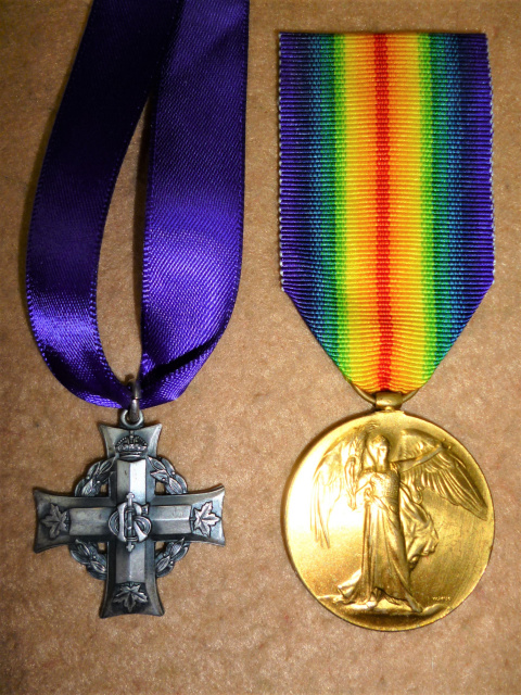 WW1 Memorial Cross & Victory Medal to 19th Bn